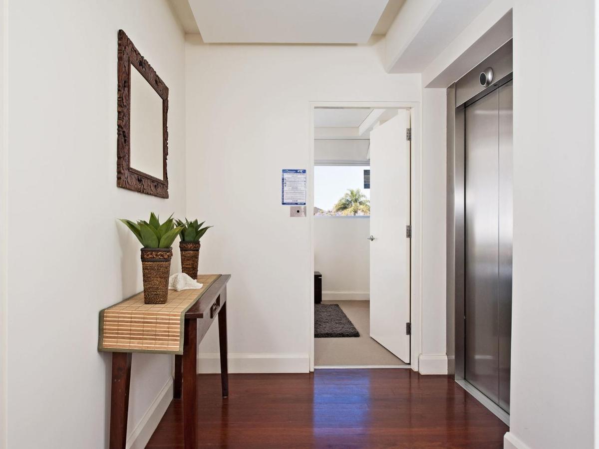 The Domain Unit 2 19 Voyager Close Nelson Bay Exterior photo