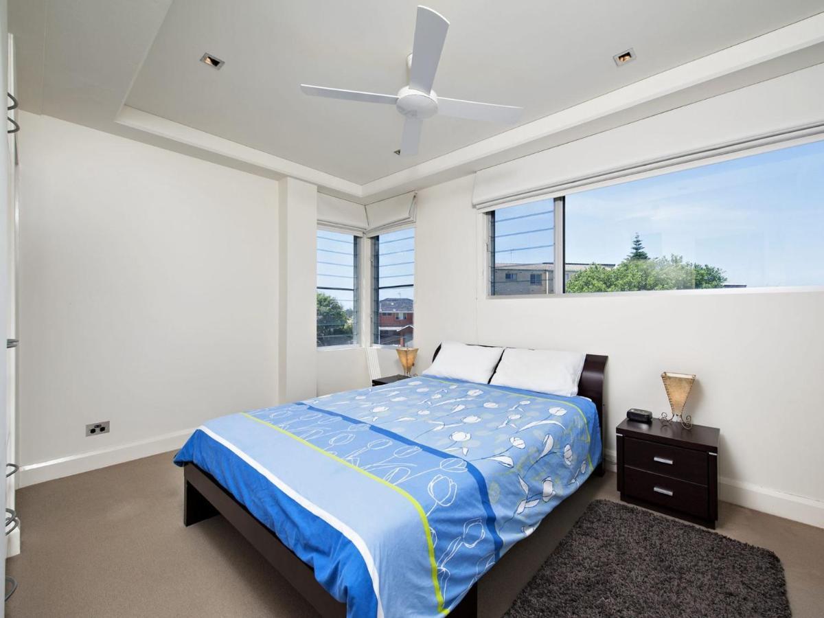 The Domain Unit 2 19 Voyager Close Nelson Bay Exterior photo